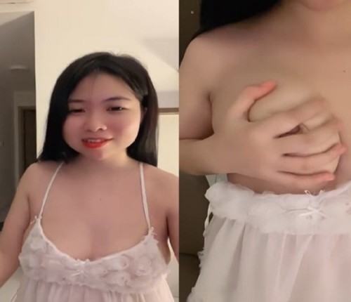 Clip Sex Tiktoker Hường Hêu Vú To Show Hàng Ngon